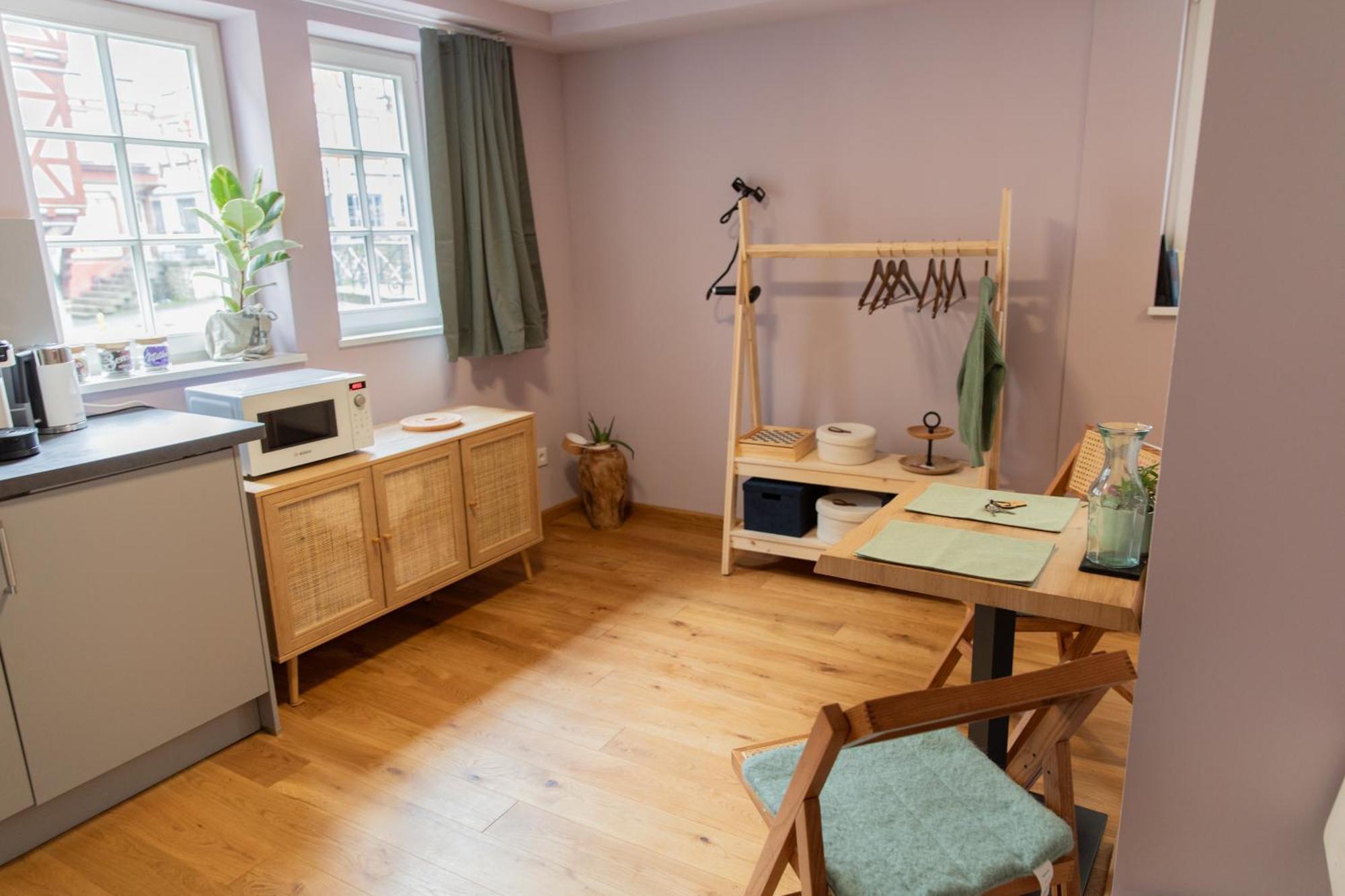 Altstadt Apartment Am Dom Wetzlar, 1 Zi, Kueche, Bad Mit Parkplatz Am Grundstueck Exterior photo